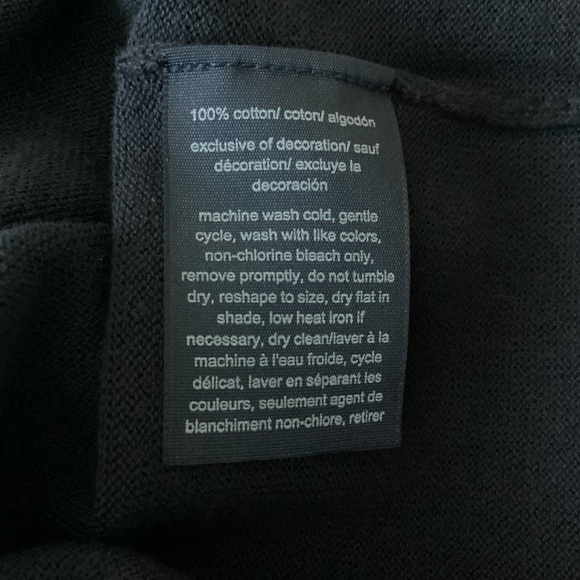 Tommy Hilfiger Women's Cotton Graphic Crewneck Sweater, size M - Picture 8 of 8